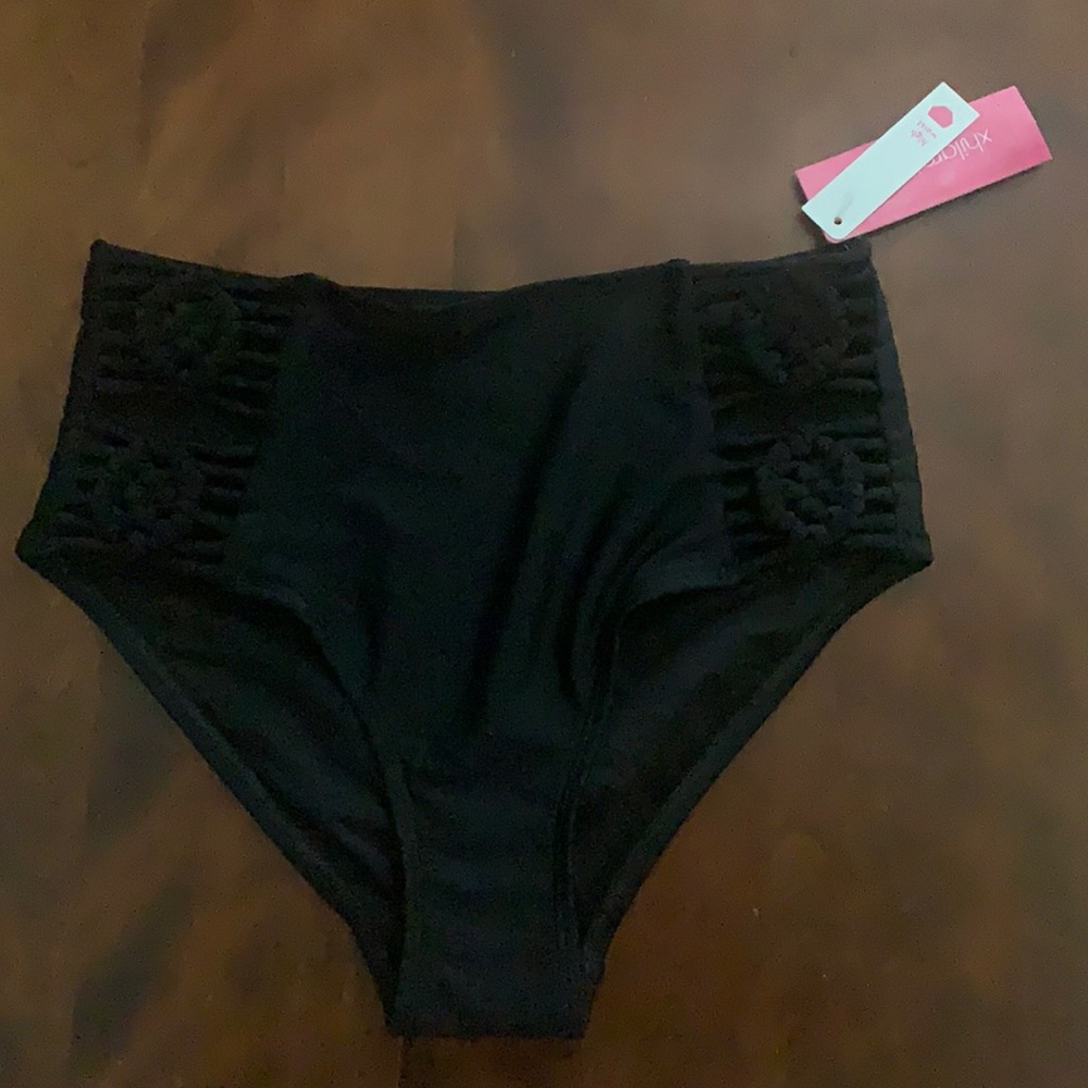NWT High Rise Bikini Bottom